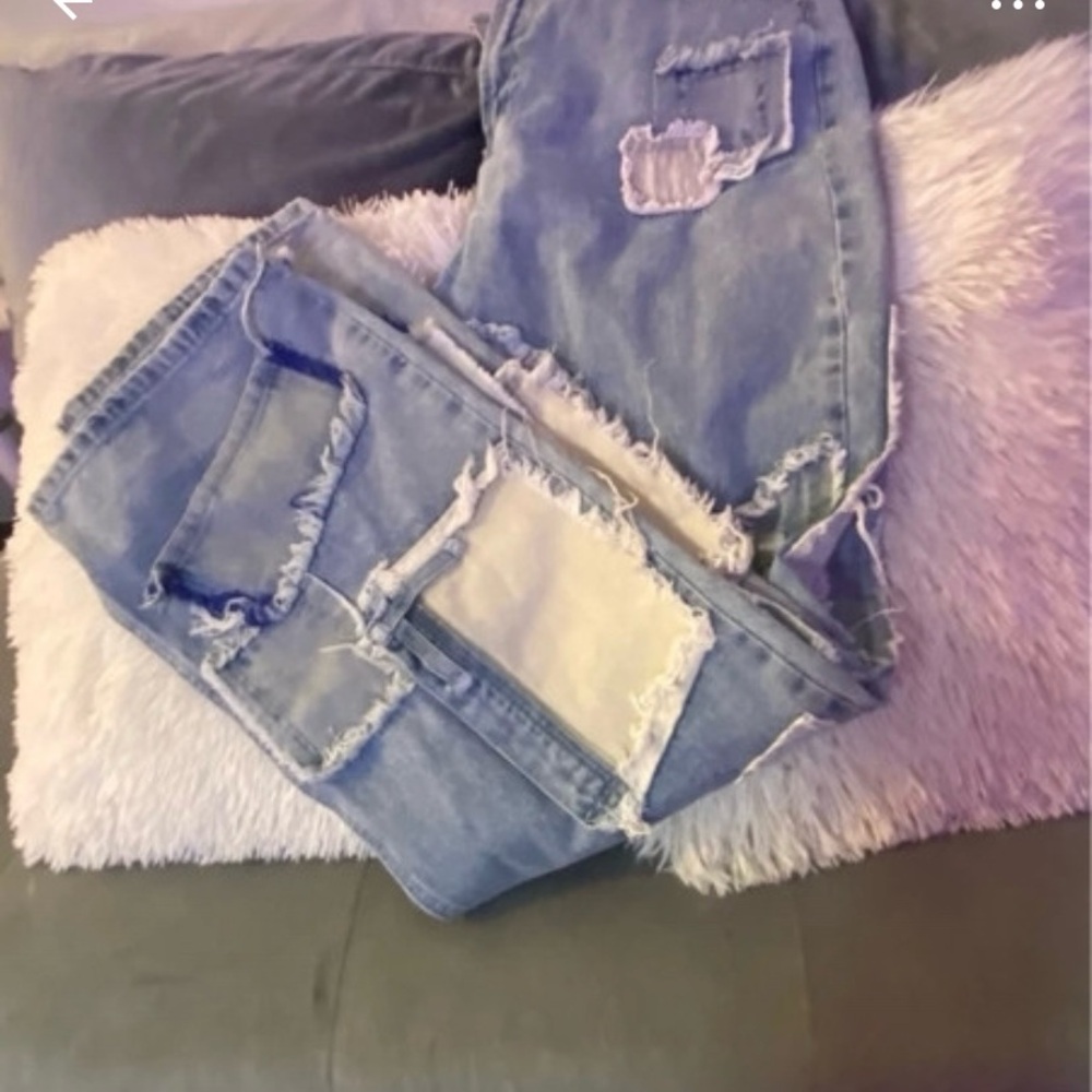 AKIRA Light Blue Distressed Boyfriend patchwork Jeans